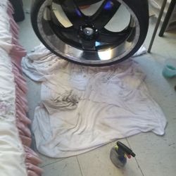 Boss 22inch Rim And Tire