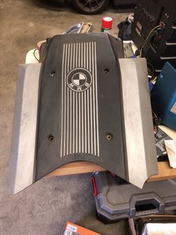 E34 engine cover bmw 90s v8