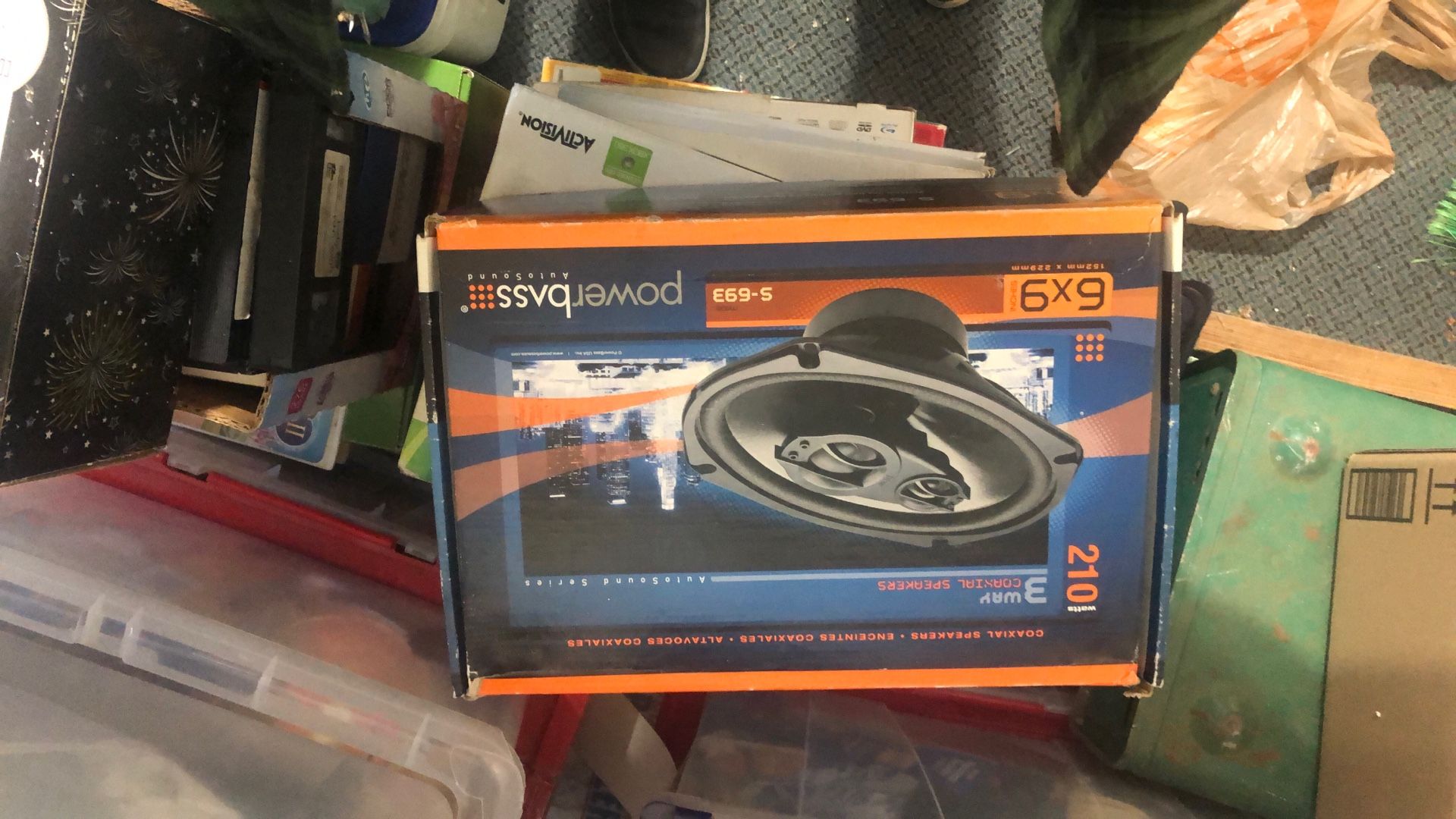 Car Speaker In The Box