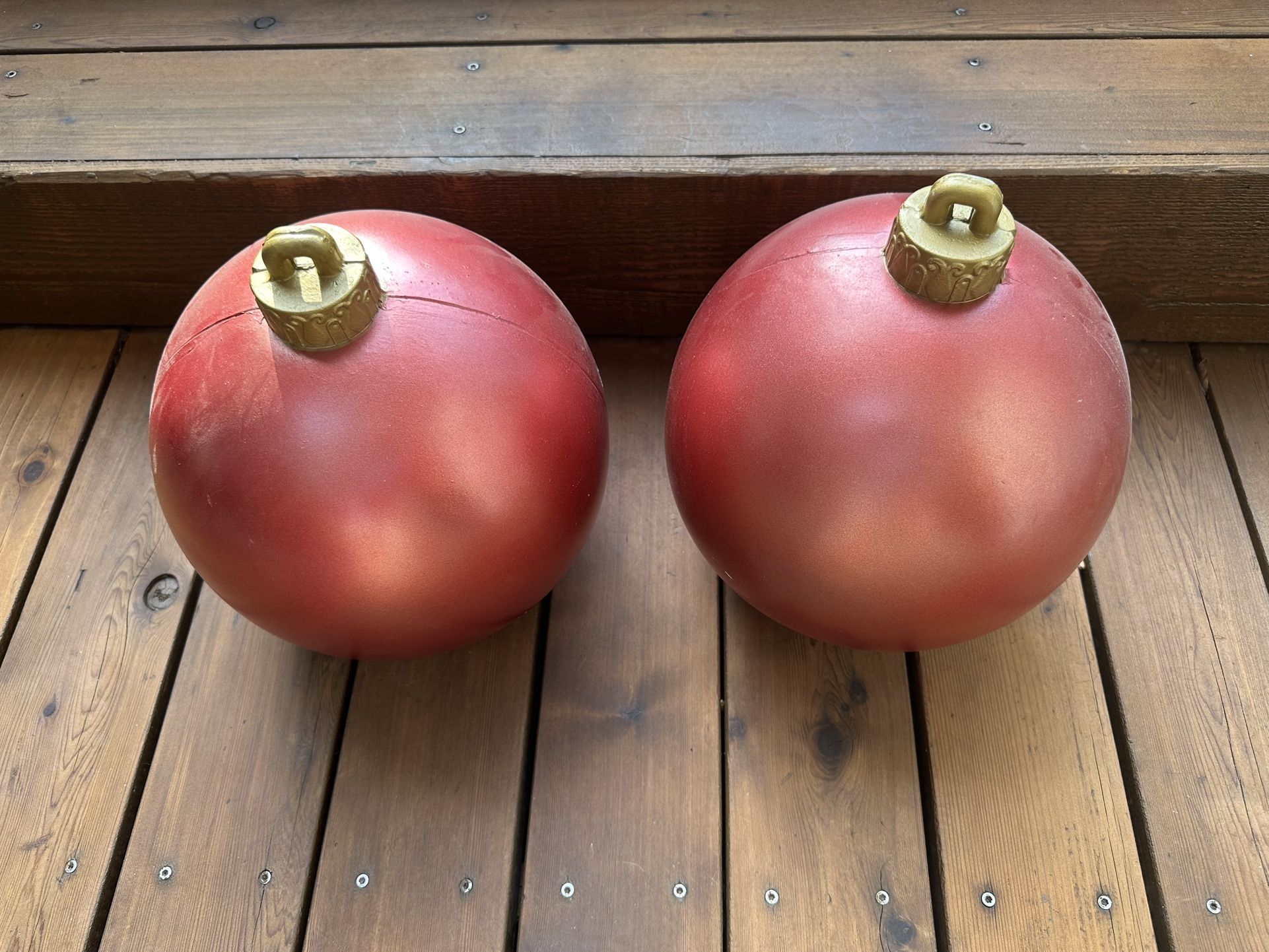 CHRISTMAS BALLS LARGE