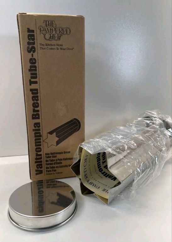 Vintage THE PAMPERED CHEF Valtrompia Star Bread Tube NEW in Box #1570