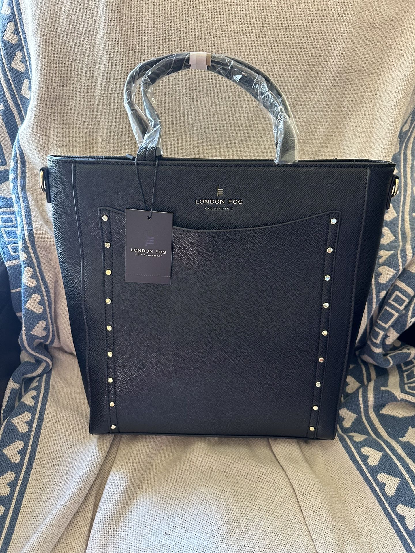 Black Purse In Perfect Condition NEW In Bag