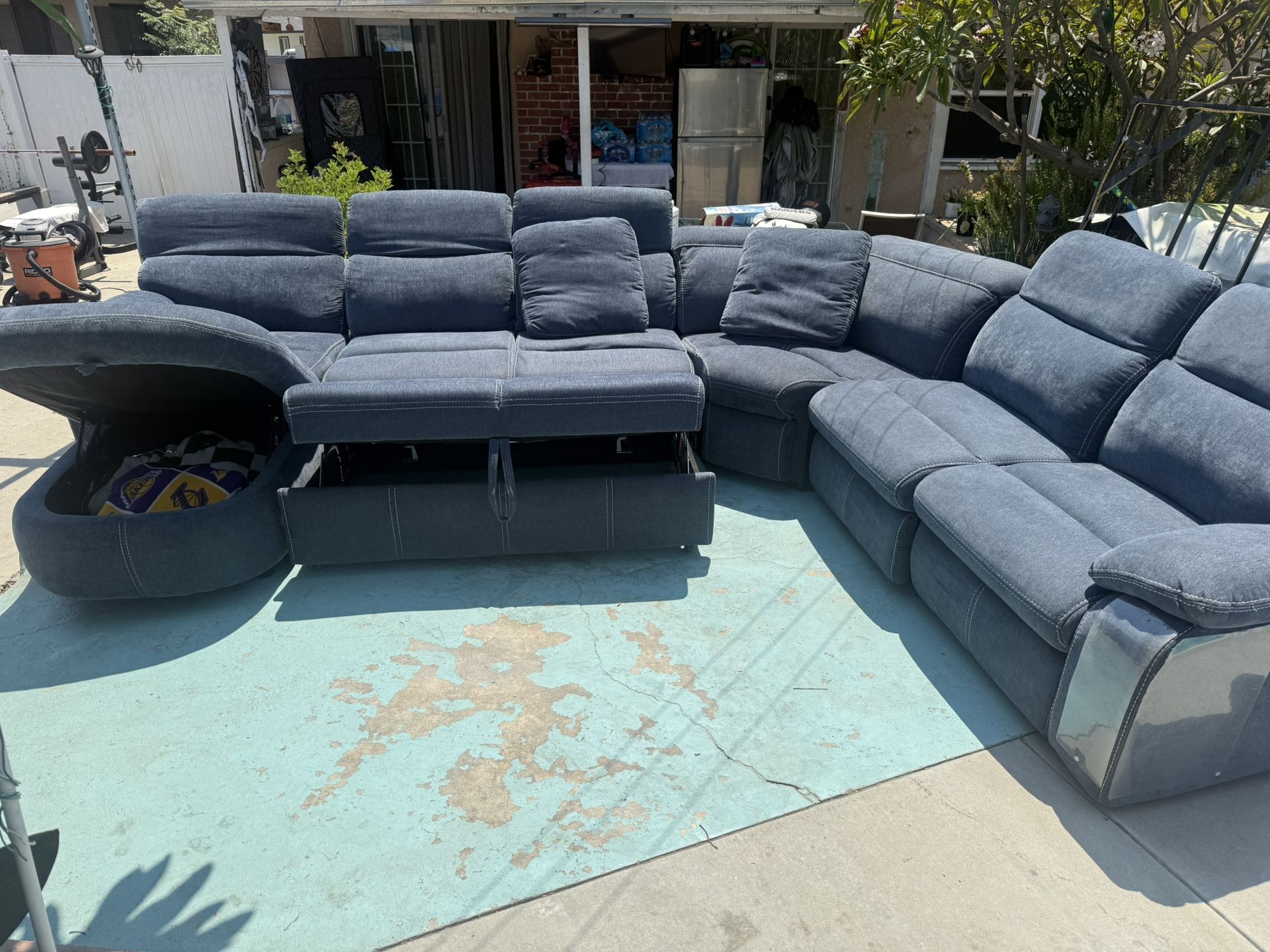 Reclining Sectional