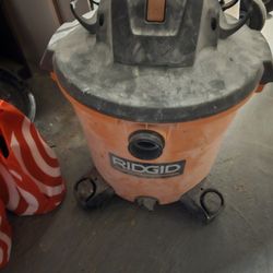 Large Construction Vacuum