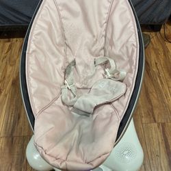 MamaRoo 4 Multi-Motion Baby Swing Model 4M-005-00