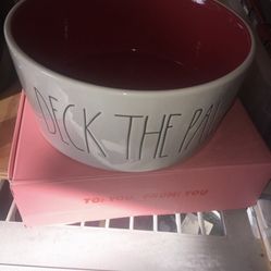 Rae Dunn christmas Dog/Cat 8" Bowl “ Deck the Paws  “