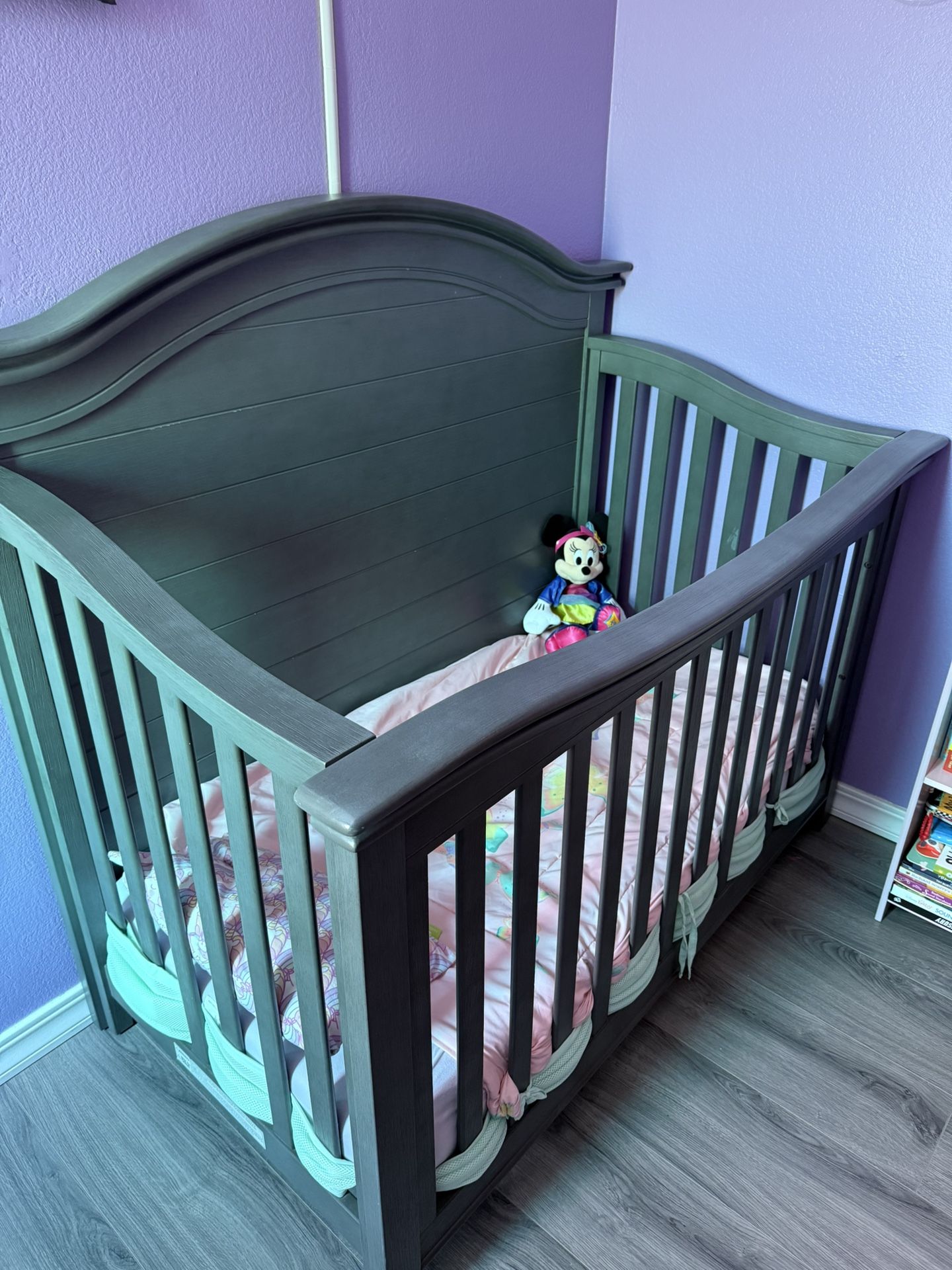 3 In 1 Convertible Crib