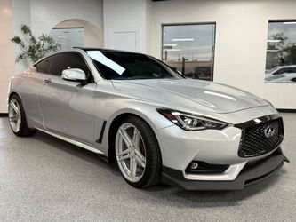 2017 INFINITI Q60