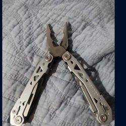 Gerber Suspension NXT 15-N-1 Multi-Tool with Pocket Clip
183
