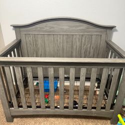Grey Wood Crib 