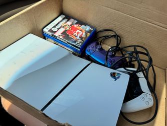 Ps5 | 2 duelsense wireless controllers |  games