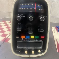 Aquatron Vx-338 Track Am/FM Radio