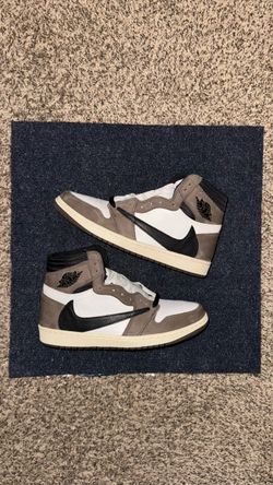 Jordan 1 High Travis Scott Mocha