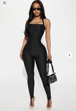 Fashion Nova Medium Black Halter Jumpsuit
