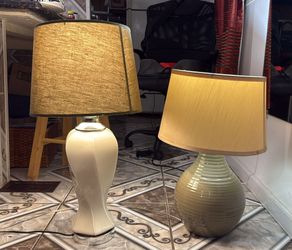 Pair of decorative table lamps