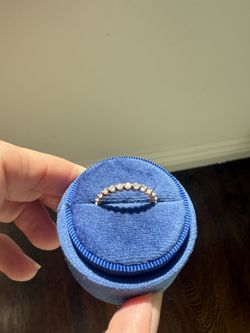 Studded diamond ring