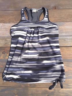 Athleta Tops XS