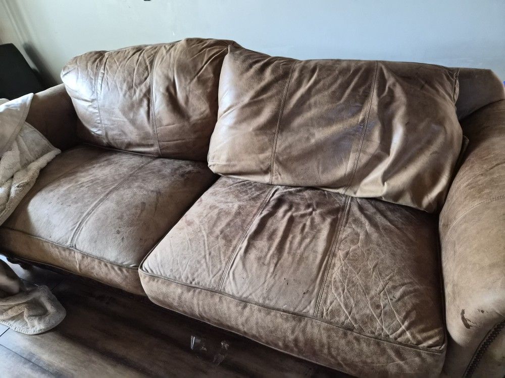 Free Couch