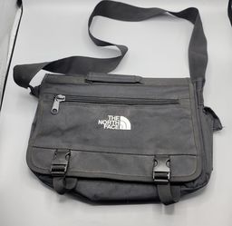 The North Face Laptop Black Messenger Bag Multi-Pockets Waist & Chest Strap