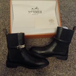 Black Hermes Boots Men 8.5 Women 10.5 Brand New In Box
