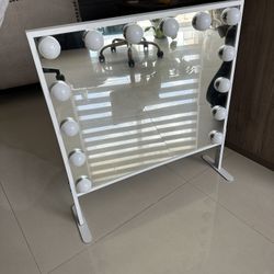 Vanity Mirror with Lights