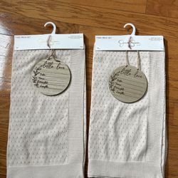 NWT Jessica Simpson Cream Baby Blanket Set