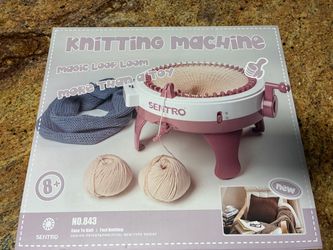 Knitting machine- New!