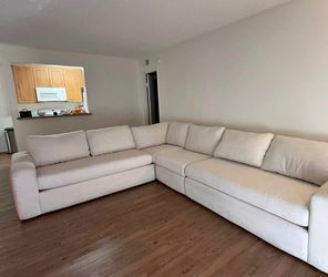 Pull out bed/ Sofa