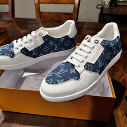 Men LV sneakers