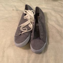 Keds Size 7 Half Shoes 25 Dollars Size Medium Name Pink Pullover 25 Dollars 