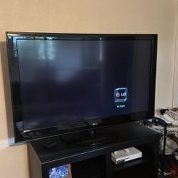 50” LG TV