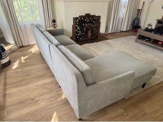 Sectional couch For sale no pets, non smoker