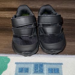 Black Nikes 