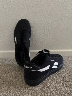 Reebok Women’s Shoes - Size 10