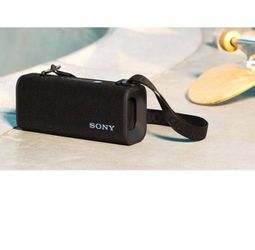 NEW Sony ULT FIELD 3 Bluetooth Wireless Portable Speaker IP67 Black SRS-ULT30
