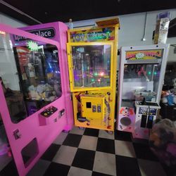(5) Claw Machines For Sale!!!
