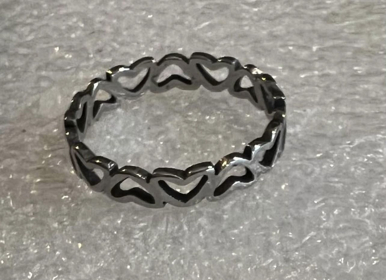 Heart Shape Metal Rings Great For Valentines Day