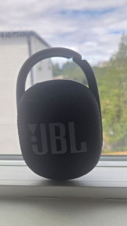 jbl clip 4 speaker