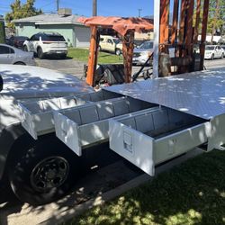 Utility Truck Bed w/ Tool Drawers – Solid Work Setup – Priced to Sell