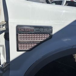 2008 Ford F-350 King Ranch - PARTS ONLY