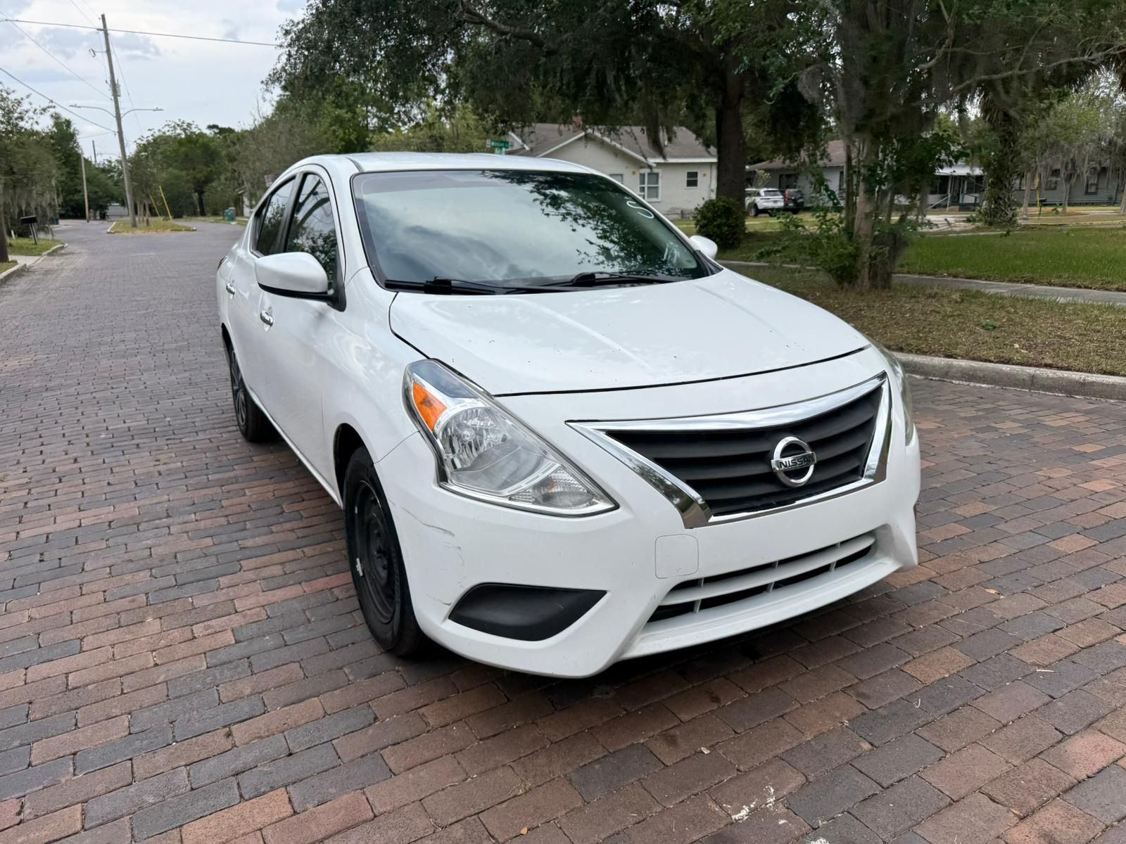 2019 Nissan Versa