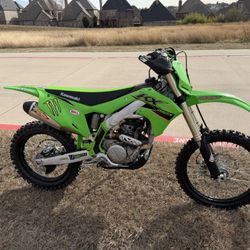 Kawasaki KX250X – Like New Engine (1 Hour) – Clean Title in Hand