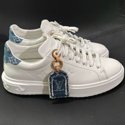 louis vuitton denim monogram charm time out sneakers.. 