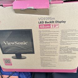 19" Viewsonic VG939SM MONITOR  