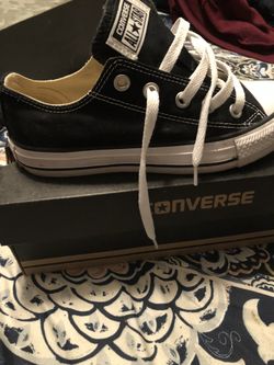 Converse kids size 4