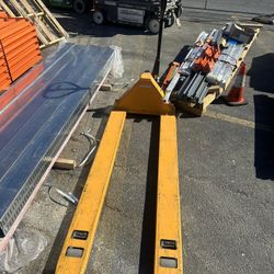 ULINE H-1779 72” Fork Pallet Jack