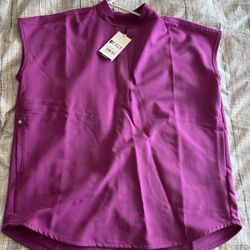 FIGS woman Scrubs Fuschia NWT 
