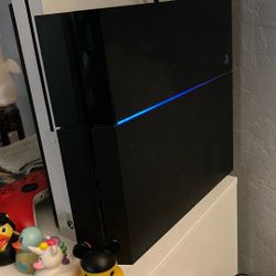 PS4 