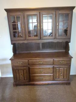 Ethan Allen China Cabinet
