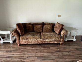 Comfortable Vintage couch